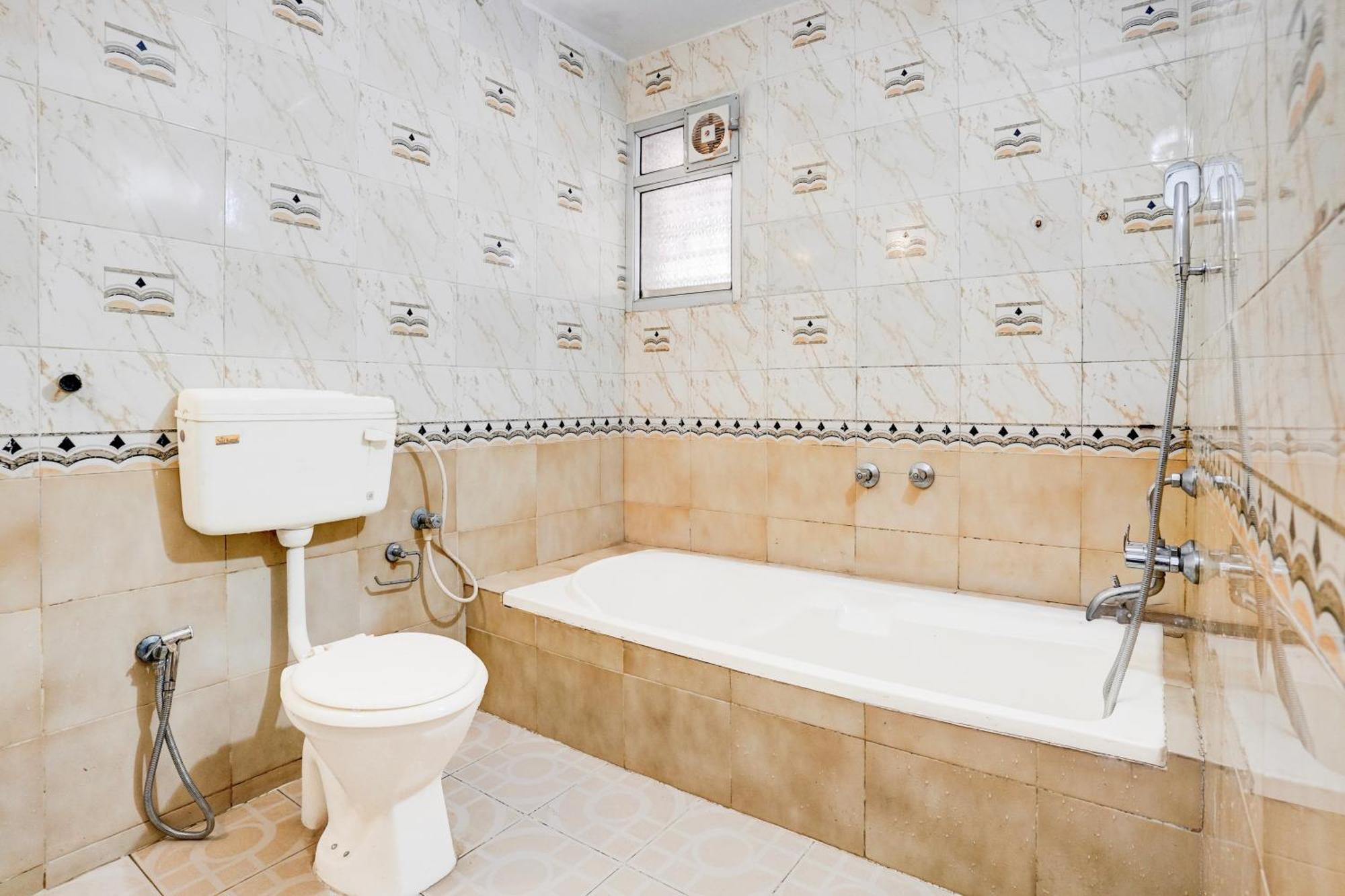 בנולים Oyo Flagship Triple Beach Guest House מראה חיצוני תמונה